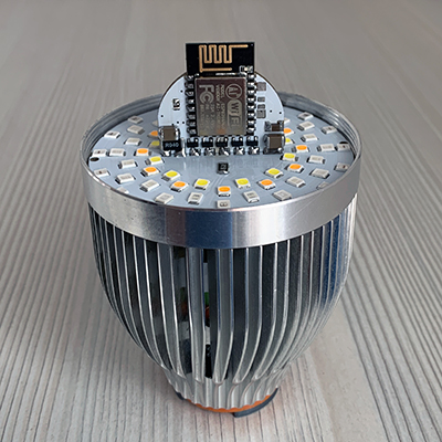lampi-rgbww-smart-lamp.jpg